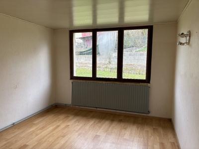 Detached House With Garden And Outbuilding