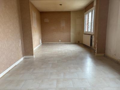 Detached House With Garden And Outbuilding