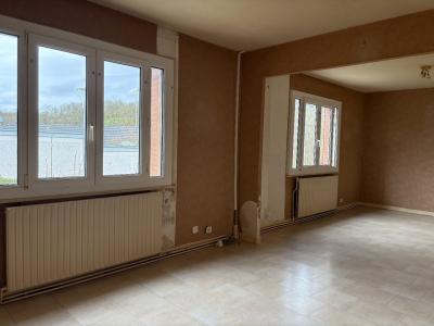 Detached House With Garden And Outbuilding