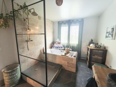 Charming Property with Landscaped Garden