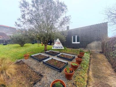 Charming Property with Landscaped Garden