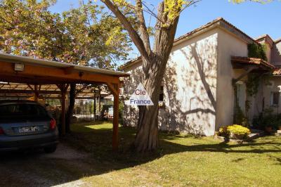 Detached Country House with Outbuildings
