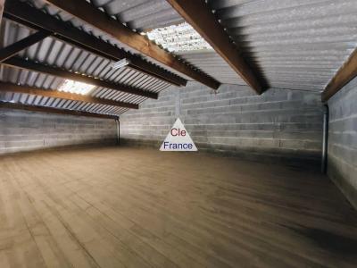 Large Garage with Many Possibilities