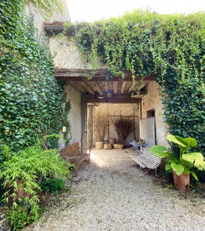 Manor House with Elegant Interiors