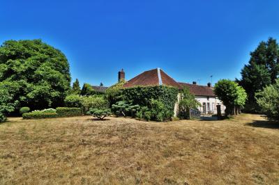 Manor House with Elegant Interiors