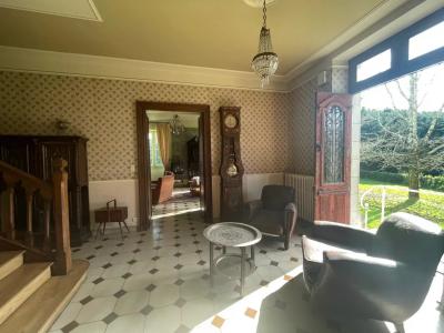 Charming Property In Lovely Location