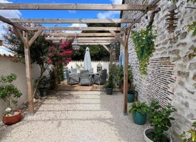 Character Detached House With Barn And Mature Gardens