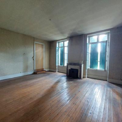 Traditional House with Terrace and Garden