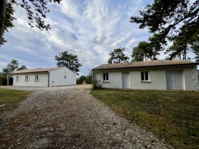 Detached Single Storey House with Mature Garden