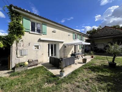 Beautiful Detached Family Home and Garden