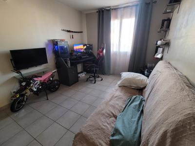 Large Detached Villa With Swimming Pool