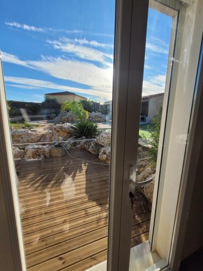 Large Detached Villa With Swimming Pool