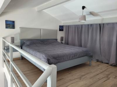 Immaculate Villa with Independent Guest Gite and Pool