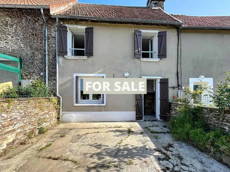 Traditional House with Garden