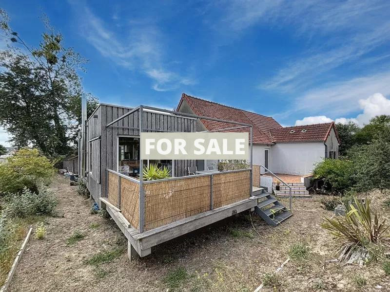 Interesting Contemporary and Traditional House