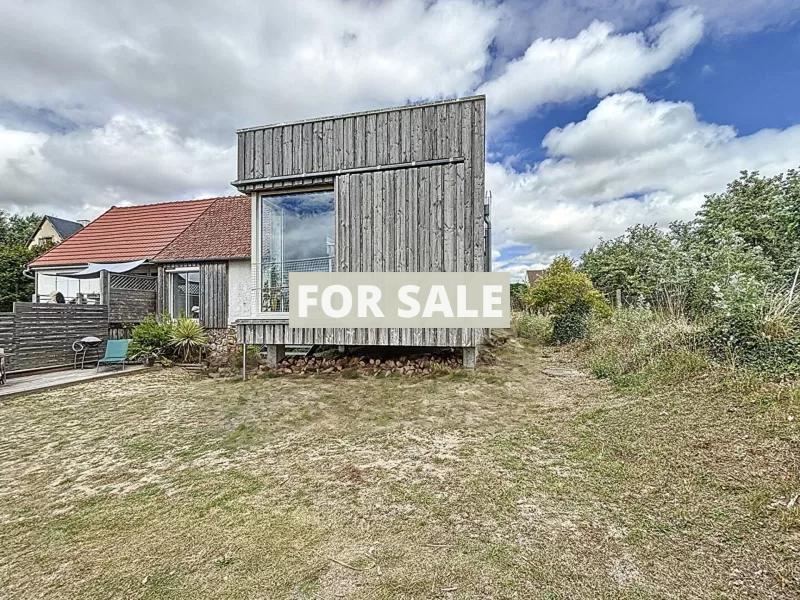 Interesting Contemporary and Traditional House