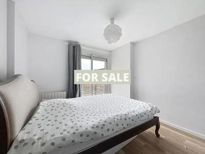 Interesting Contemporary and Traditional House