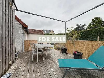 Interesting Contemporary and Traditional House