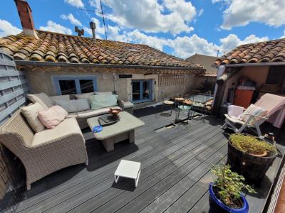 Former Vine-Growers House With Garage, Terraces And Courtyard