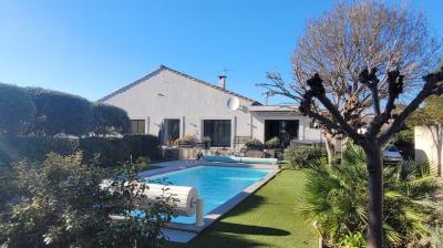 Superb Winegrower's Property With Swimming Pool