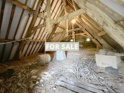 Detached Country House with Outbuilding