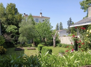 Manor House Style Period Property with Garden