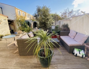 Glorious Villa with Lovely Garden