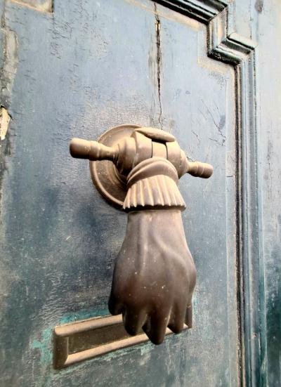 Charming Bourgeoise House With Much Much More