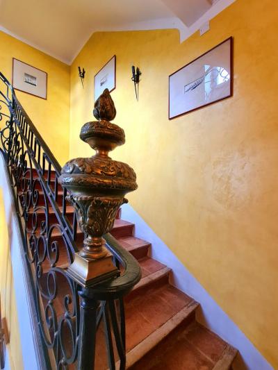 Charming Bourgeoise House With Much Much More
