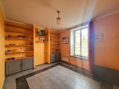 Charming Bourgeoise House With Much Much More