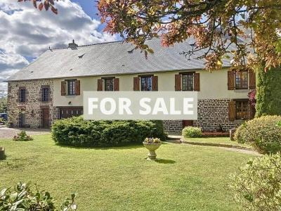 Detached House with Landscaped Garden