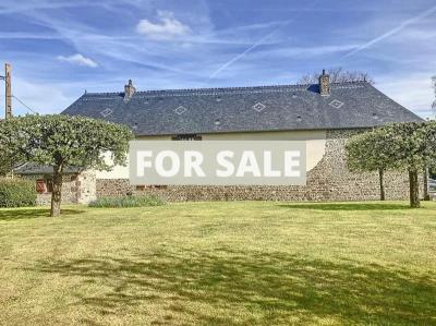 Detached House with Landscaped Garden