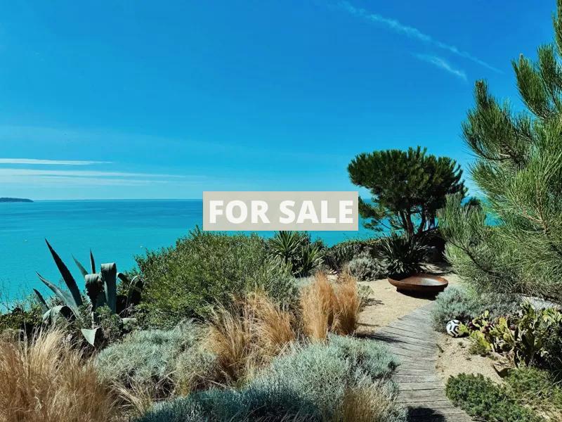 Spectacular Detached Villa with Open Sea View