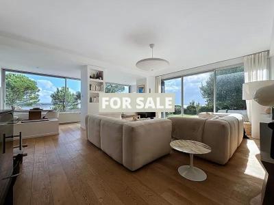 Spectacular Detached Villa with Open Sea View