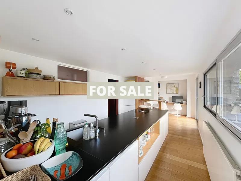 Spectacular Detached Villa with Open Sea View