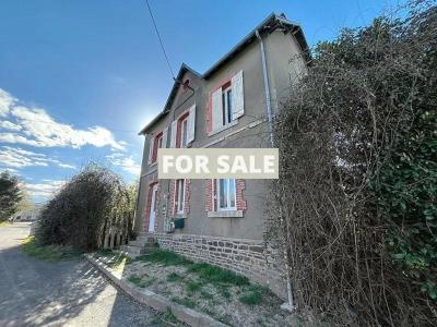 Detached House with Garden