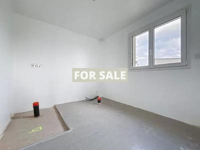 New Build Detached House with Garden