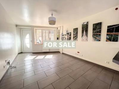 Town House with Neat Garden