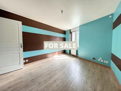 Town House with Neat Garden