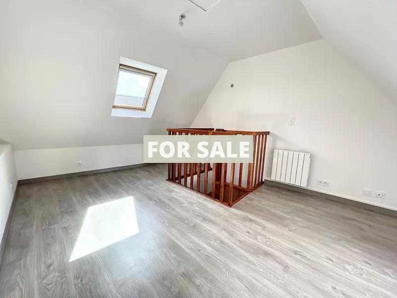 Town House with Neat Garden