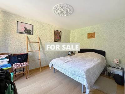 Detached Country House with Landscaped Garden