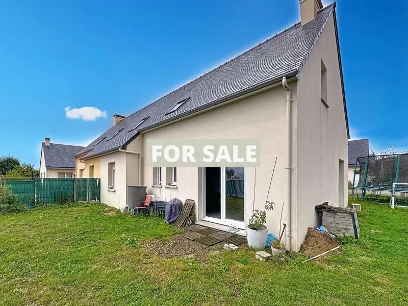 Nice Family Home with Garden in Town
