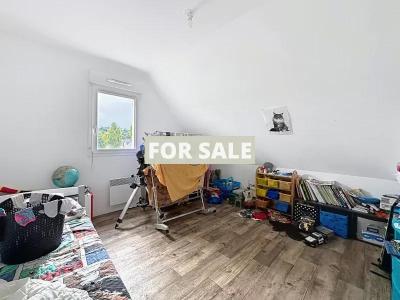 Nice Family Home with Garden in Town