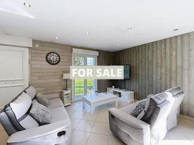 Detached House with Landscaped Garden