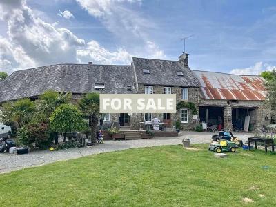 Former Farm House with Large Garden