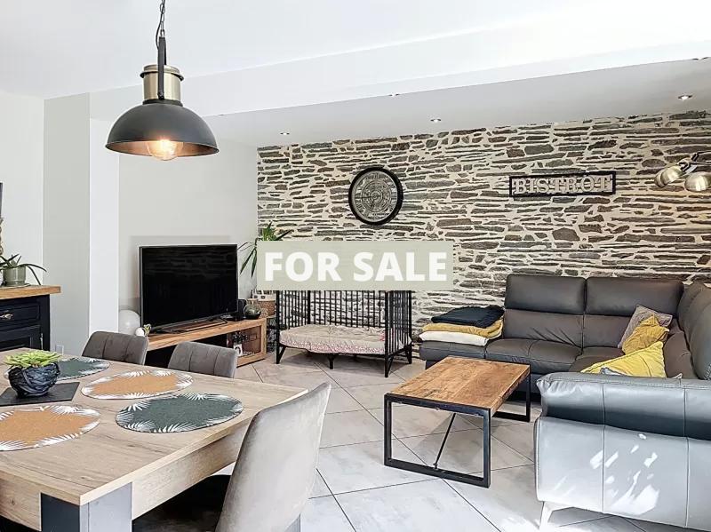 Detached Country House with Open Views