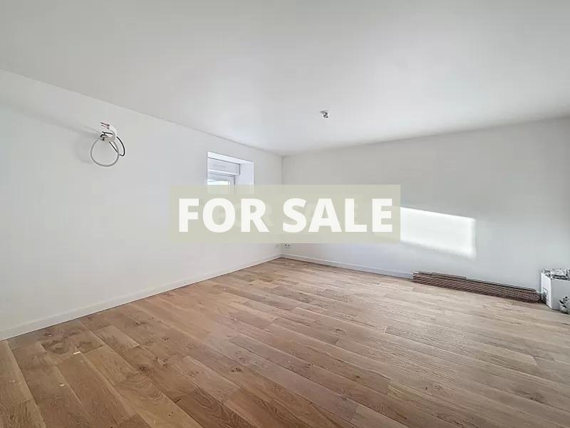 Detached Country House with Open Views