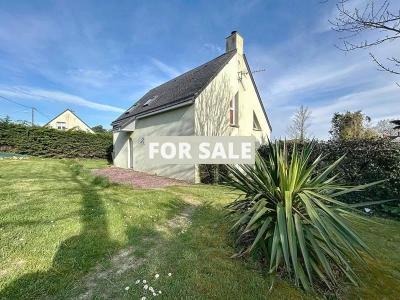 Detached House with Garden