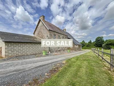Detached Country House with Outbuilding