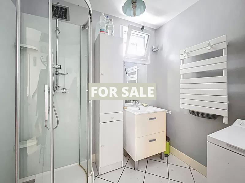 Beautiful House with Mature Gardens